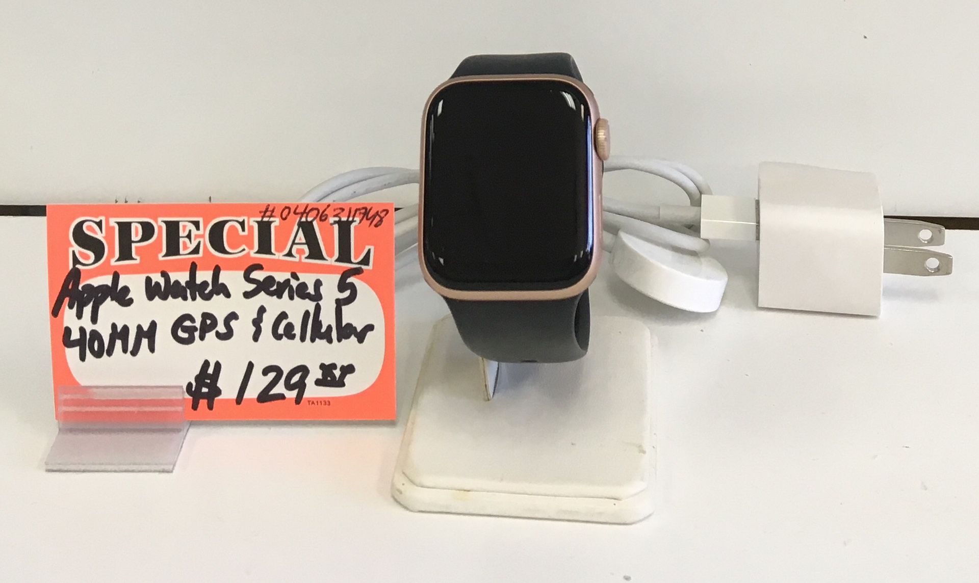 Apple Watch Series 5 40mm GPS & Cellular 