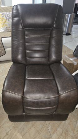 Electric Recliner Armless $85