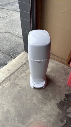 Diaper genie