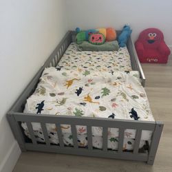 Floor Bed