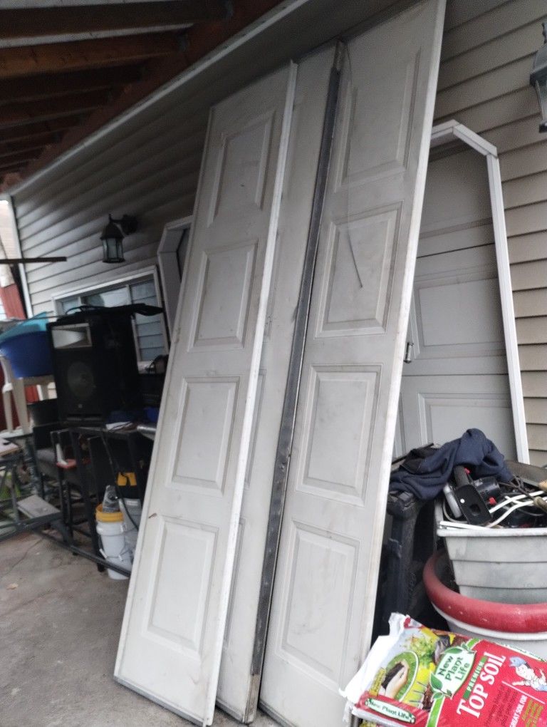 Garage Door 9 X 7