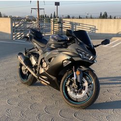 Kawasaki ZX-6R  (2019)