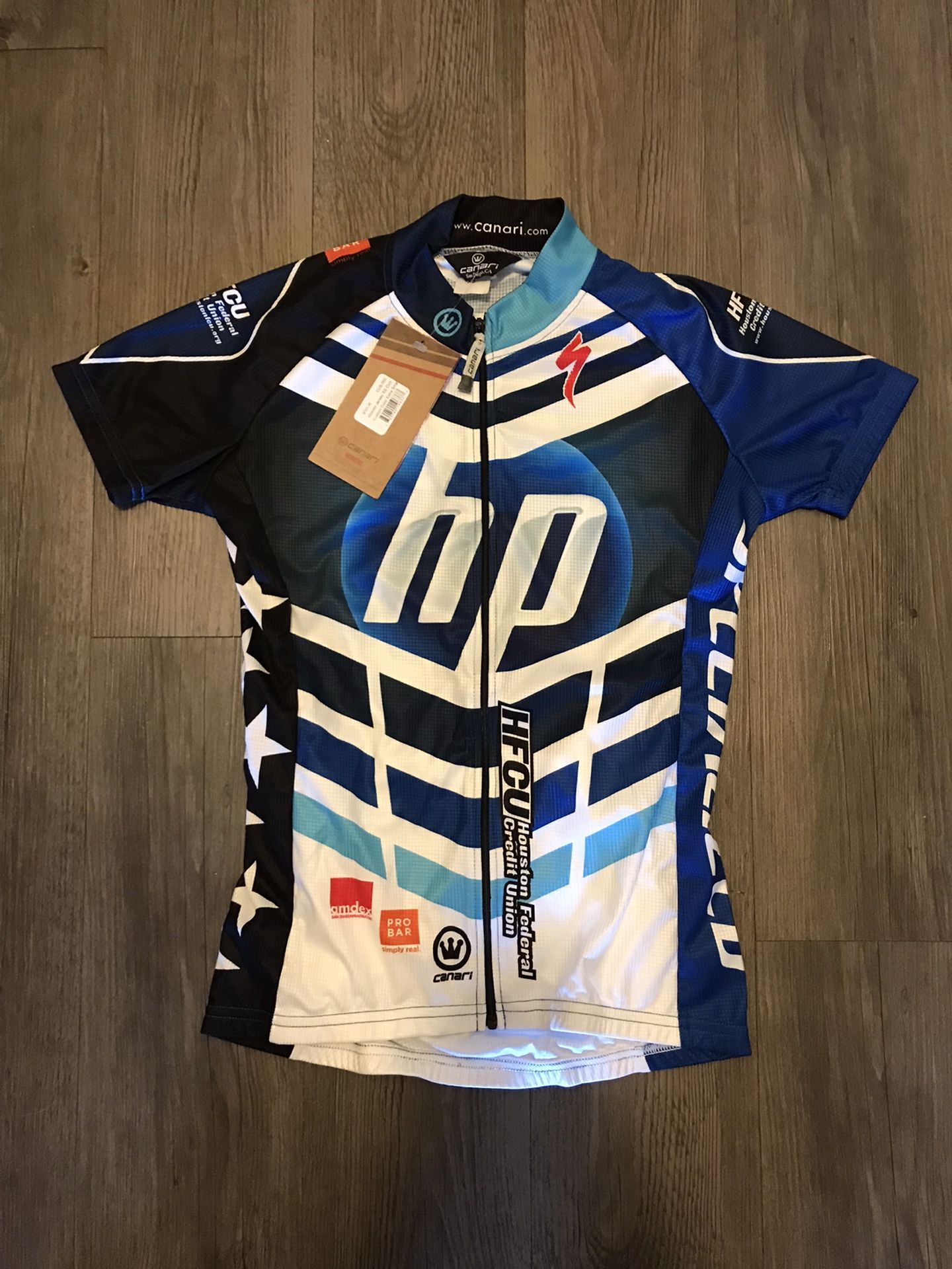 NWT Women’s Canari Cycling Jersey - XS