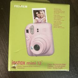 Fujifilm instax mini 12