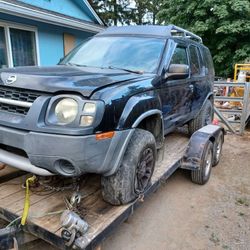 2003 Nissan Xtra Parts car 