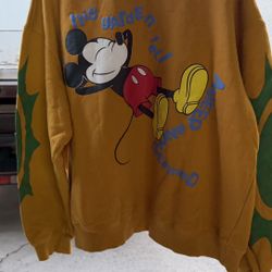 DISNEY MICKEY MOUSE MUSTARD CREWNECK SZ XXL  DISNEYLAND VINTAGE 