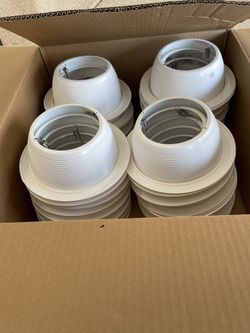 Housing for recessed lights