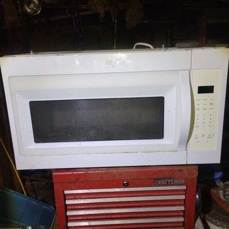 Whirlpool Under The Counter Microwave