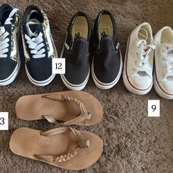 Girls Shoes (VANS, CONVERSE, RAINBOWS)
