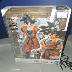 S.H. Figuarts SON GOKU SUPER HERO