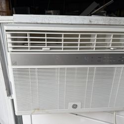 AC 12,000 BTU WiFi 