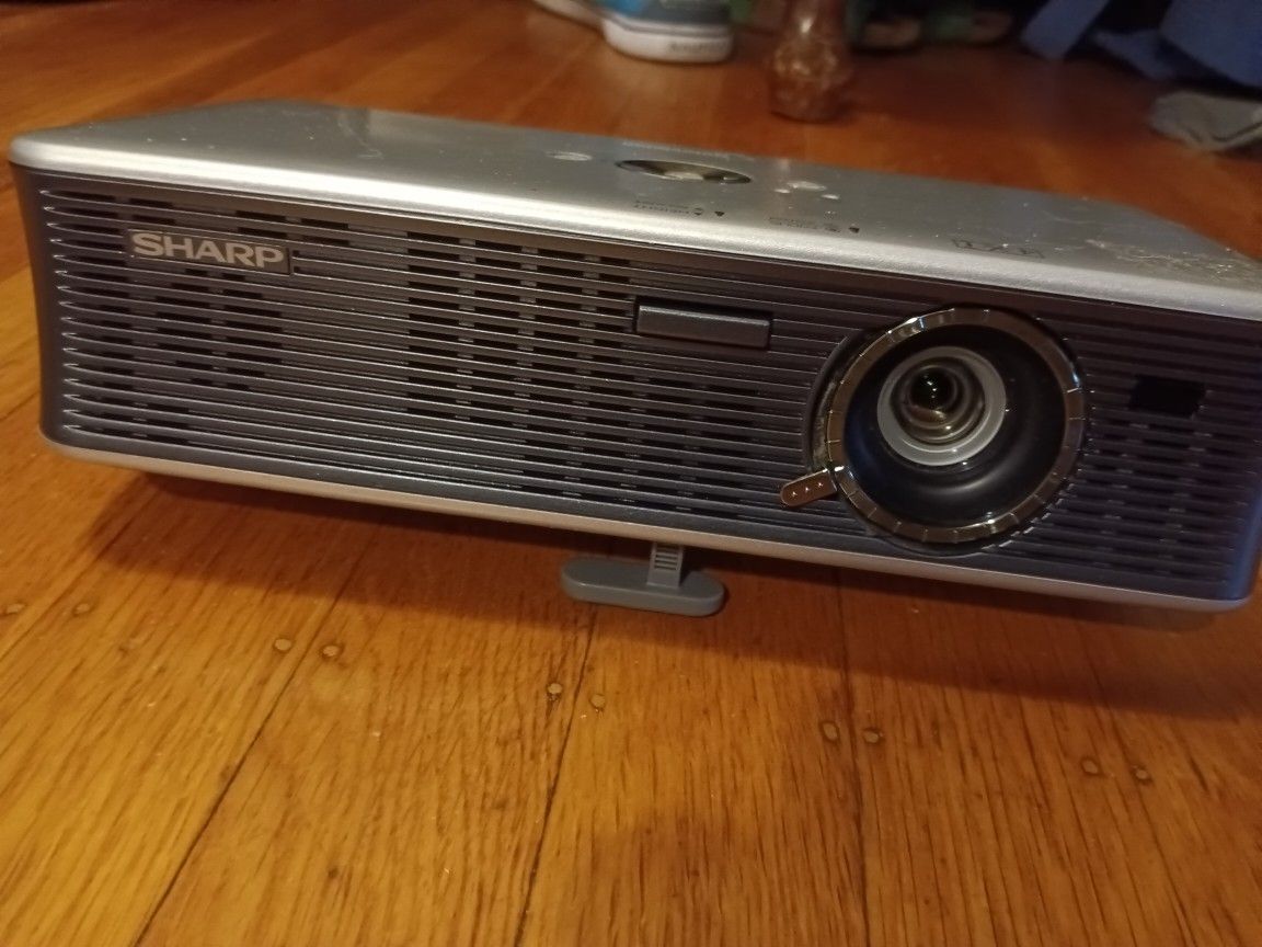 Sharp Projector for Sale in Portland, OR OfferUp