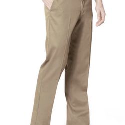Dockers Khaki Classic Fit Pants/34-30