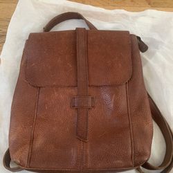 Duluth Lifetime Leather Convertible Backpack