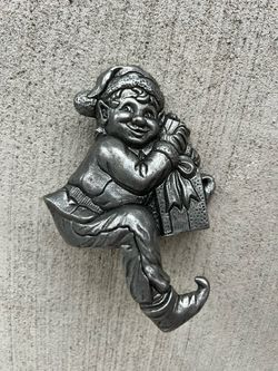 Vintage Carson Pewter Christmas Elf Stocking Holder Mantle Hook Holiday Decor 6.5”