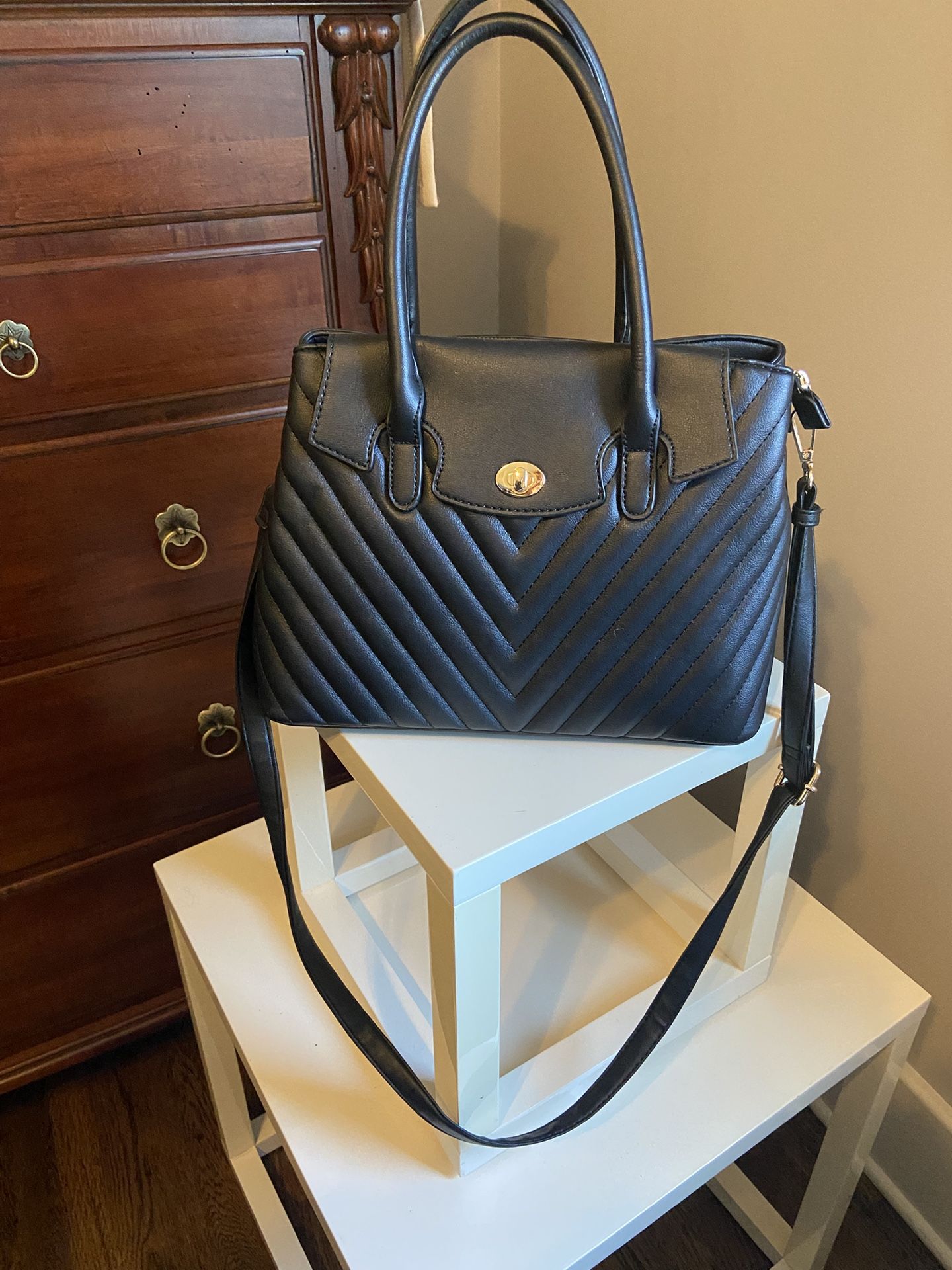 NEW Black purse with gold chain and small cross body