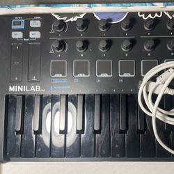ARTURIA MINILAB MIDI KEYBOARD 