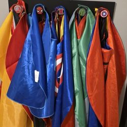 Super HEROS Capes With Rack