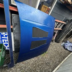 87 88 Camaro Iroc Z28 Hood