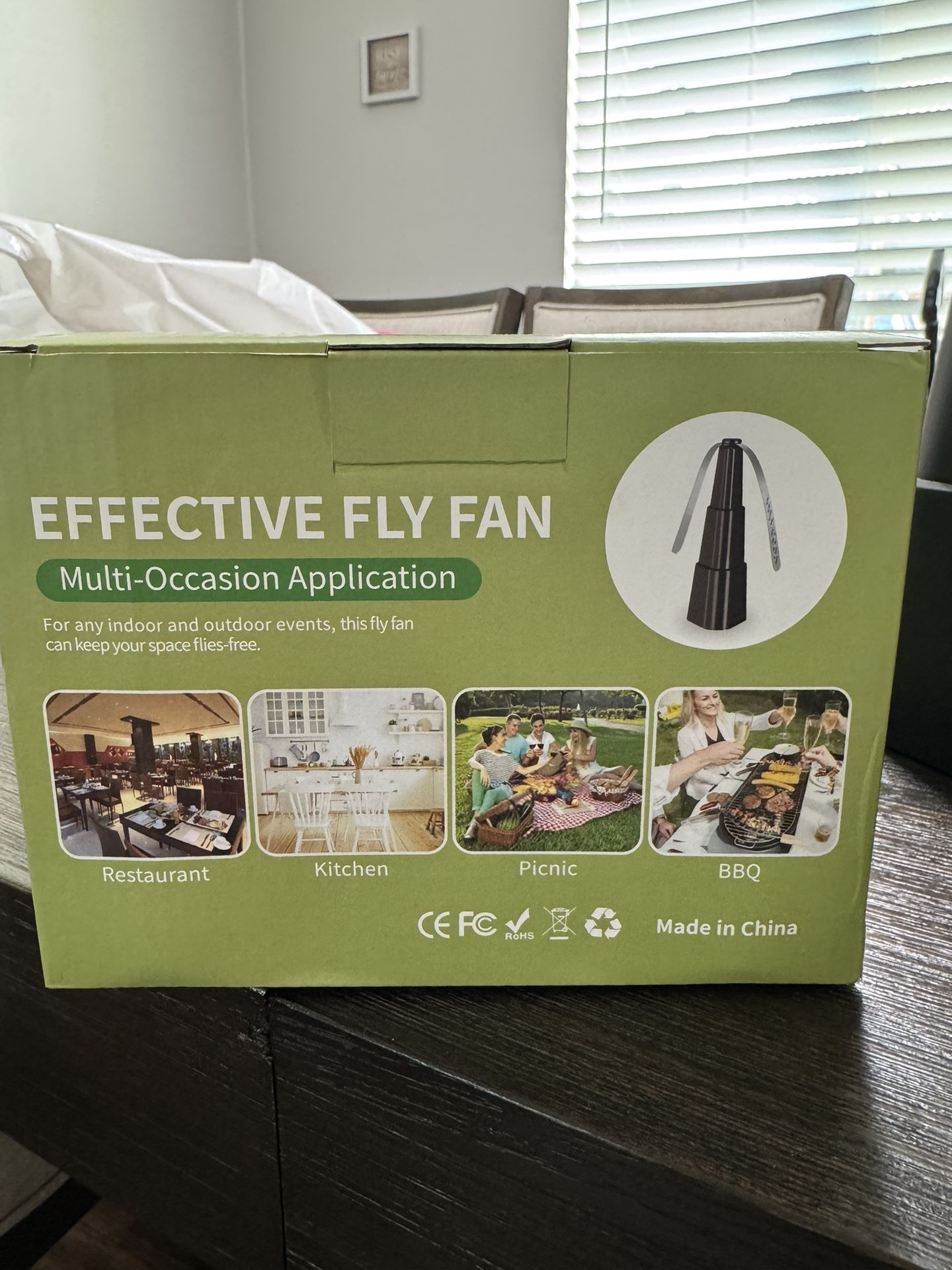 Fly Fans