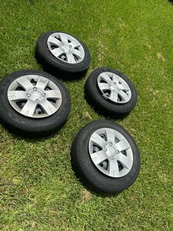 Nissan Sentra Rims and Tires 4x114 Pattern