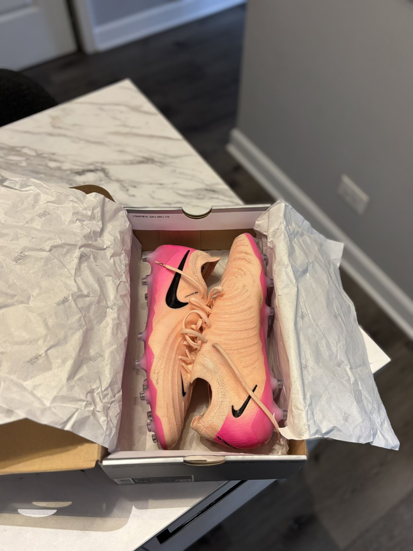 Nike Phantom Soccer Cleats