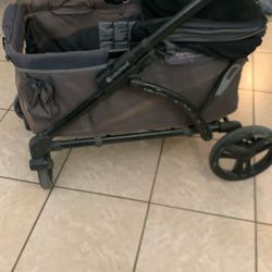 Baby Trend  Stroller Wagon