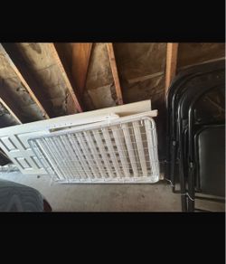 White crib