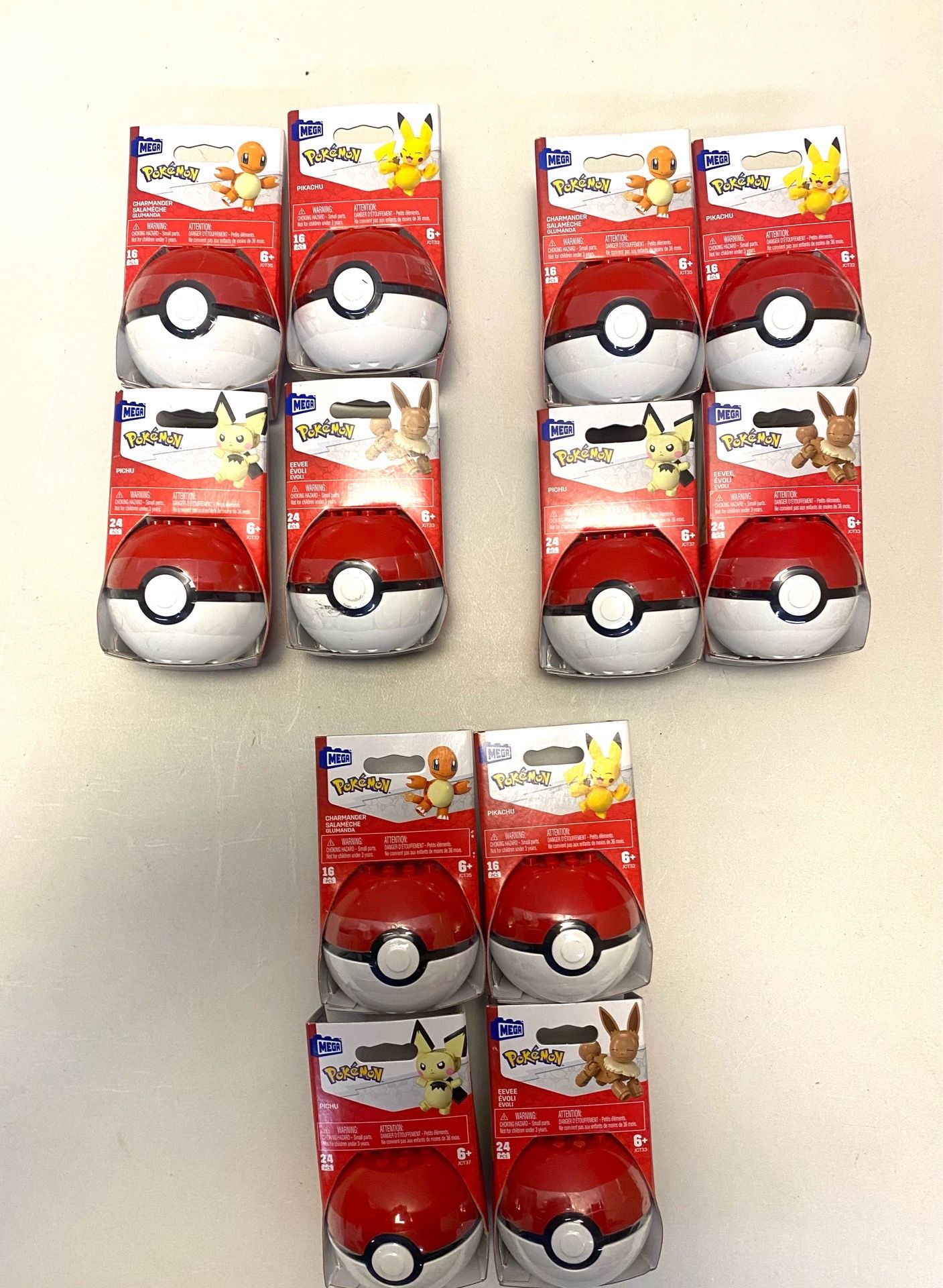 12- New Pokémon Pokeball Mattel Mega Evergreen Set Pichu Pikachu Charmander Eevee