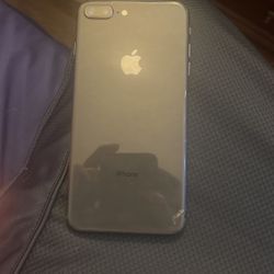 iPhone 8 Plus 