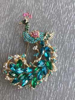 New Cute “PeaRooster” Golden Peacock  W/ Turquoise & Blue Stones W/ a Pink “Comb” Brooch $7
