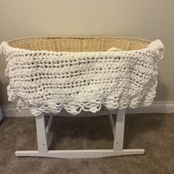 Design Dua Bassinett