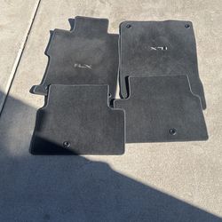 Used 2022 Acura ILX Floor Mats