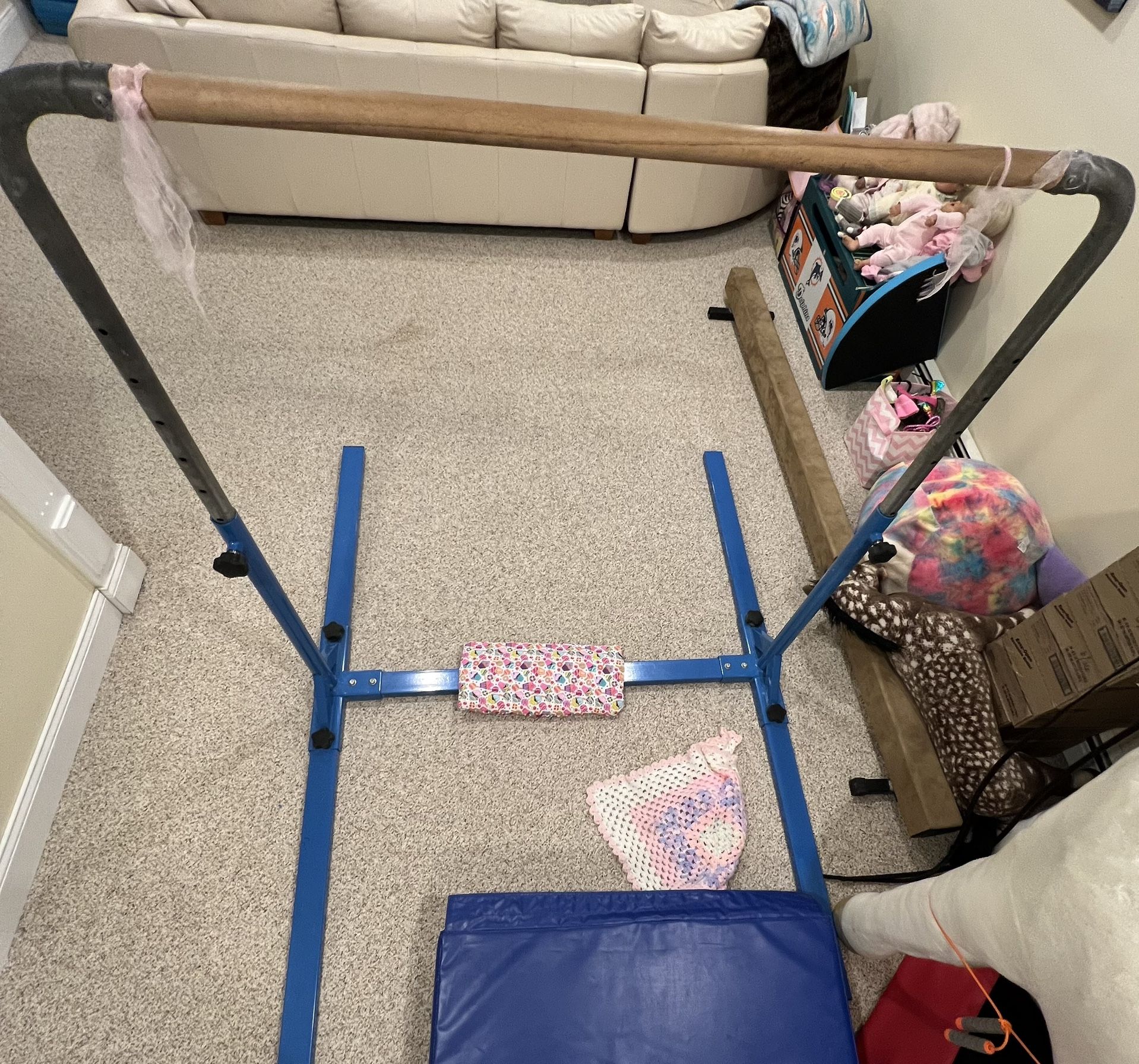 Gymnastic Bar W/ balance Beam And Mat