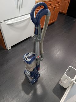 Shark Vacuum Navigator Lift-away Deluxe