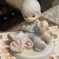 Precious Moments With box