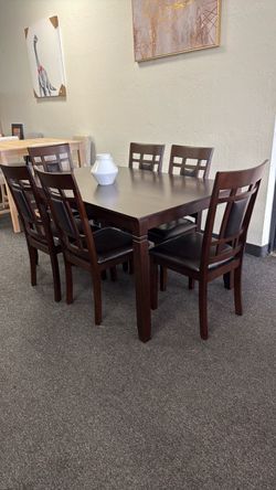 Espresso dining set