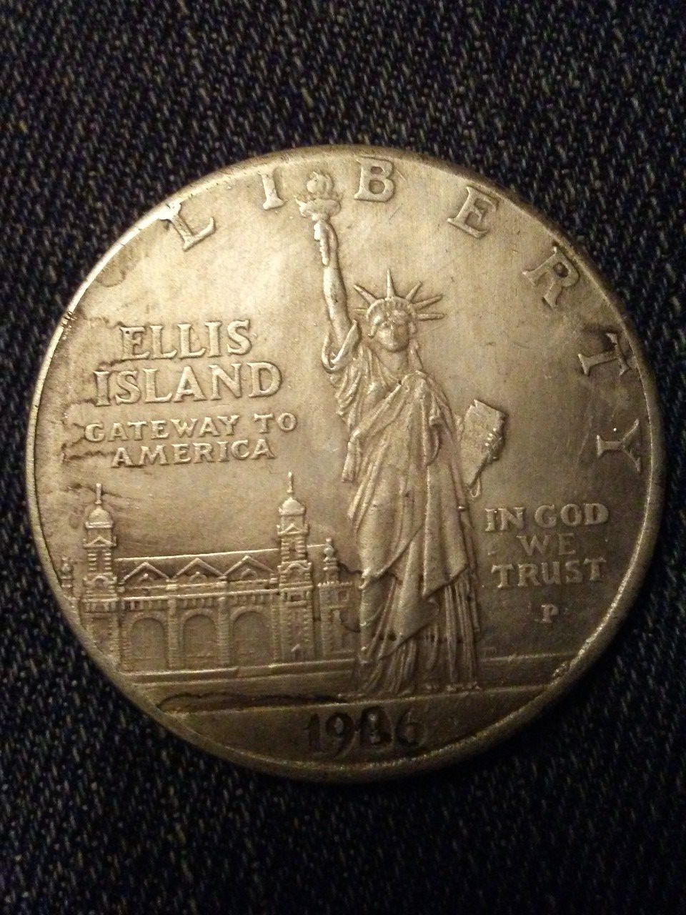 1986 Statue of Liberty Silver Dollar - 90% silver