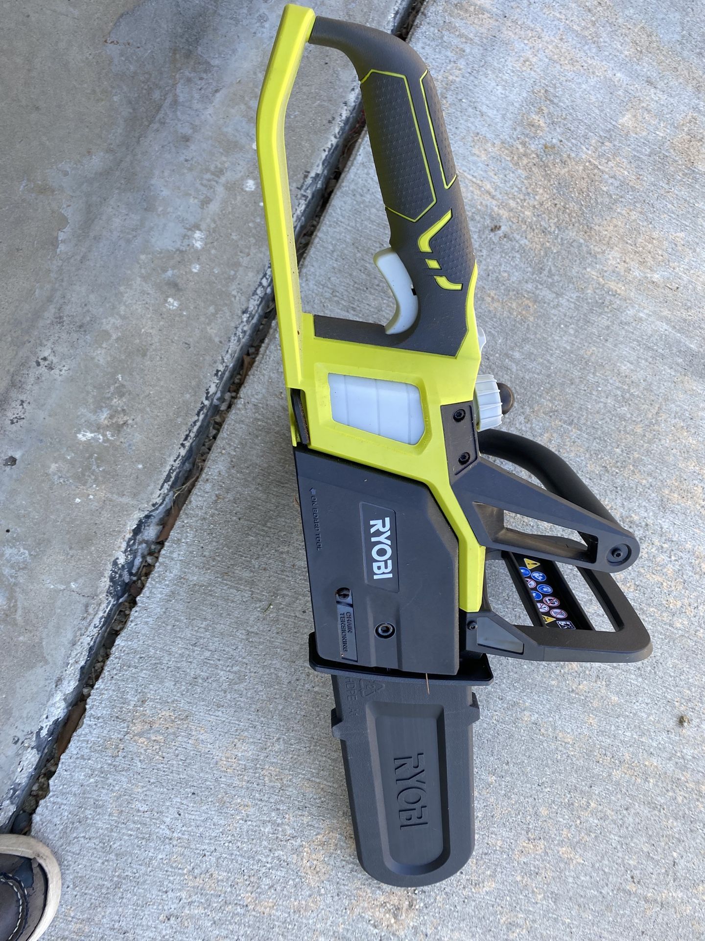 Ryobi Chainsaw