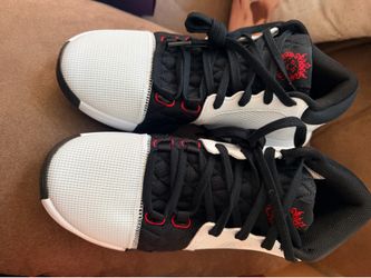Mens shoes 8.5