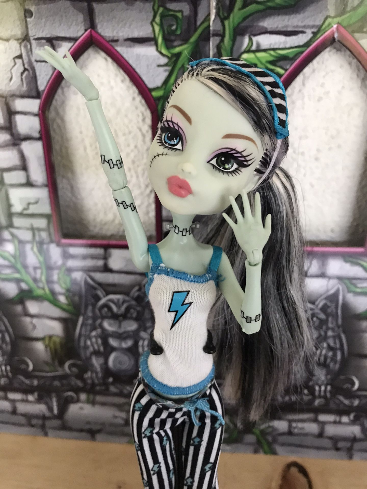 Monster High Dead Tired Frankie $12