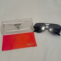 QUAY Sunglasses 