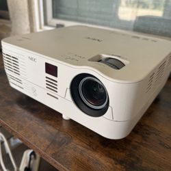 NEC NP-VE281 DLP Projector 2800 Lumens HDMI VGA (AS/IS SURPLUS)