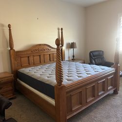 King sized bedroom set w/mattress