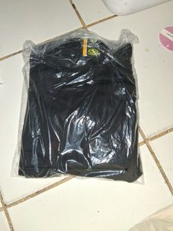 2pk of black tshirts