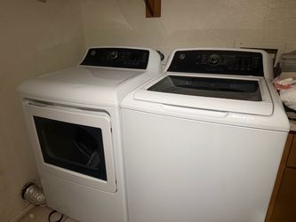 Ge washer and dryer set