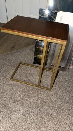 Accent / side table