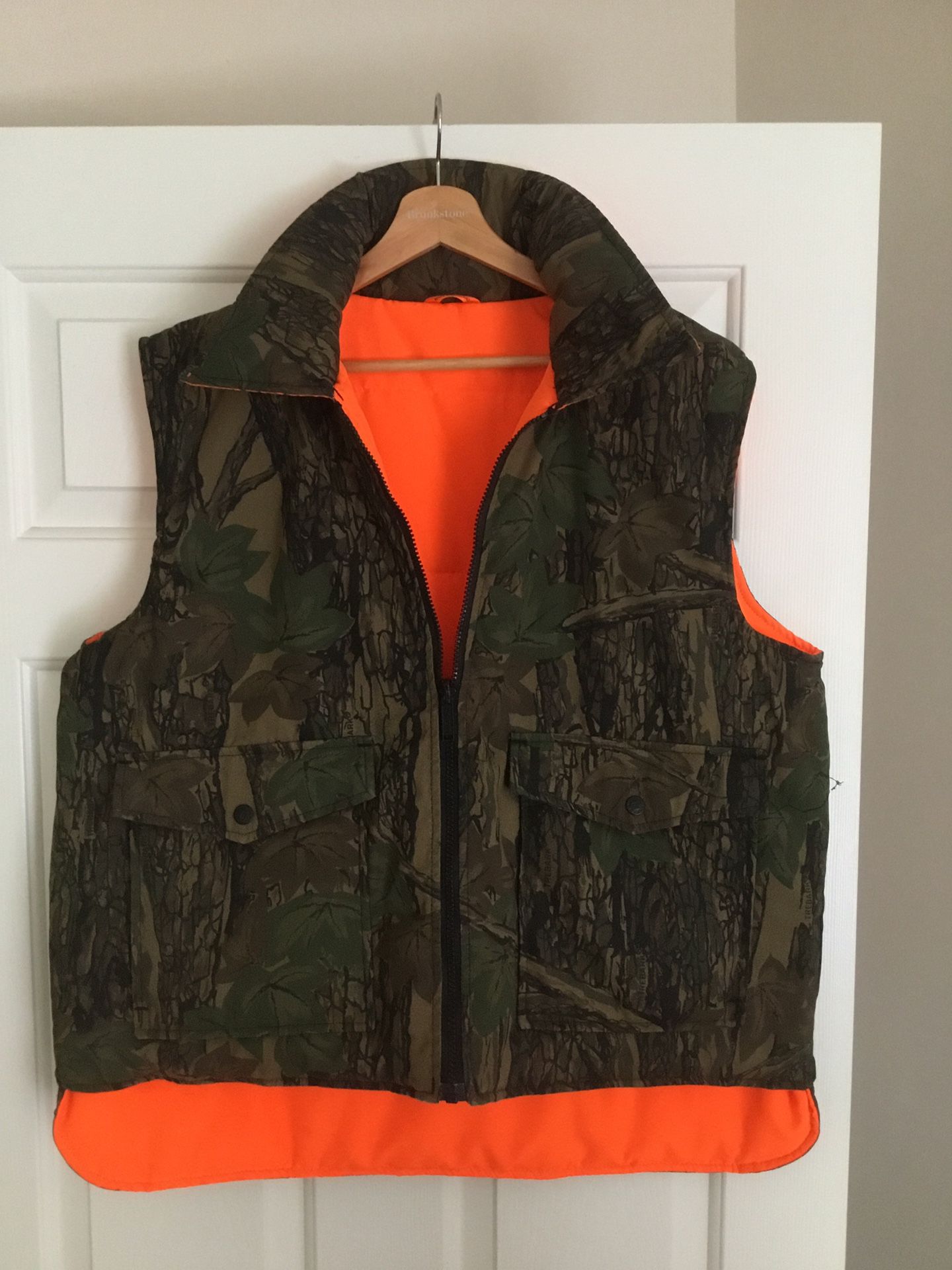 Men’s Reversible Hunting Vest Made By Winchester