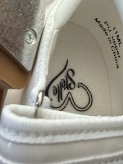 Girls tap shoes