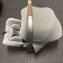 Nuna- Pipa Aire Infant Car Seat & Base